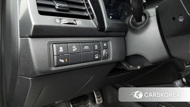 Ssangyong The New Rexton Sports Cannes id 3838958 из Кореи 7