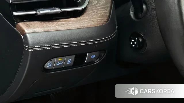 Genesis G90 (RS4) id 3572265 из Кореи 7