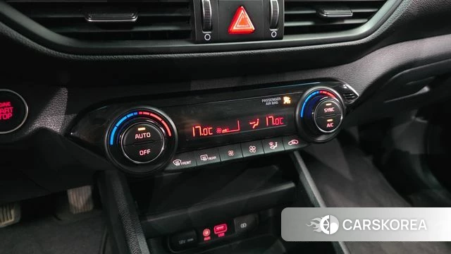 Kia Come New K3 id 3873482 из Кореи 7