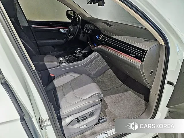 Volkswagen Touareg 3rd generation id 3372260 из Кореи 7