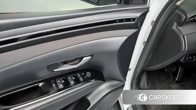 Hyundai Tucson (NX4) id 3818547 из Кореи 7