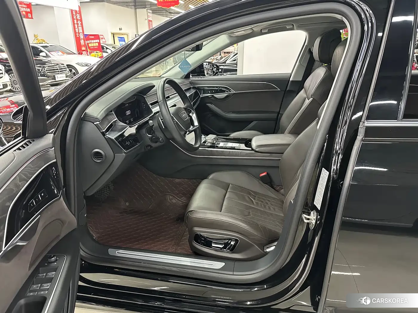 Audi A8 id 4589386 из Китая 7