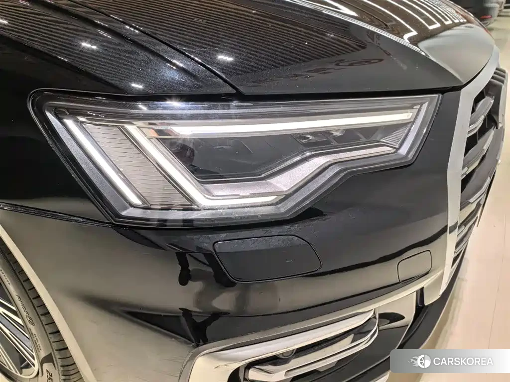 Audi A6L id 4548055 из Китая 7
