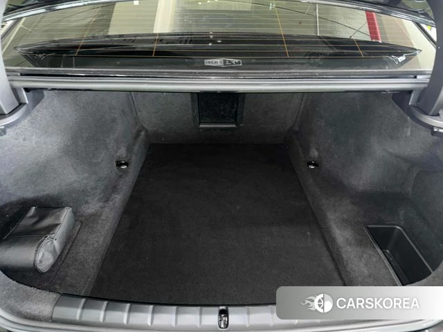 BMW 7 Series (G70) id 4178138 из Кореи 7