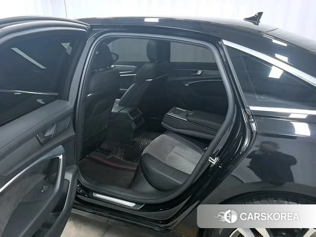 Audi A6L id 4215034 из Китая 7