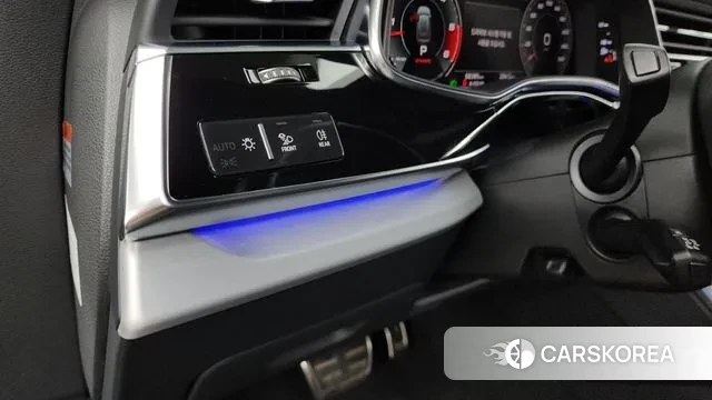 Audi Q8 (4M) id 2985365 из Кореи 7