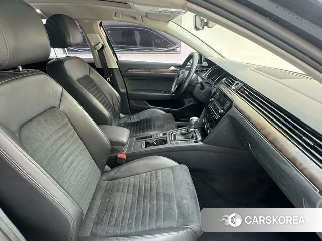 Volkswagen Magotan id 4240330 из Китая 7
