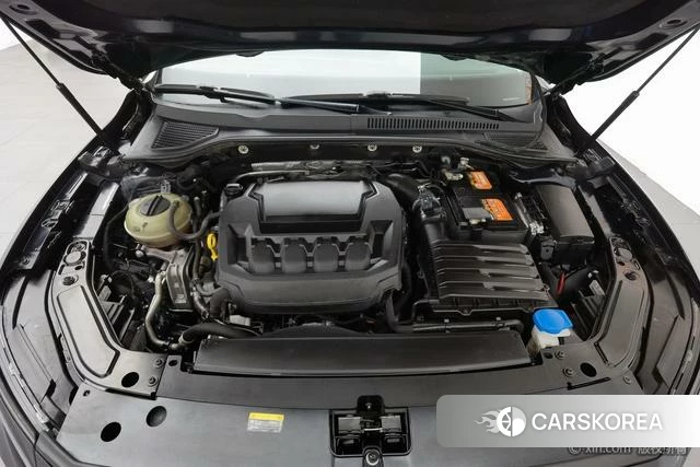Volkswagen Passat id 4297766 из Китая 7