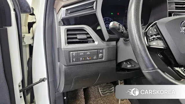 Ssangyong Beautiful Korando id 3356760 из Кореи 7