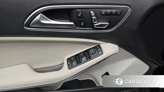 Mercedes-Benz GLA-Class X156 id 3489948 из Кореи 7