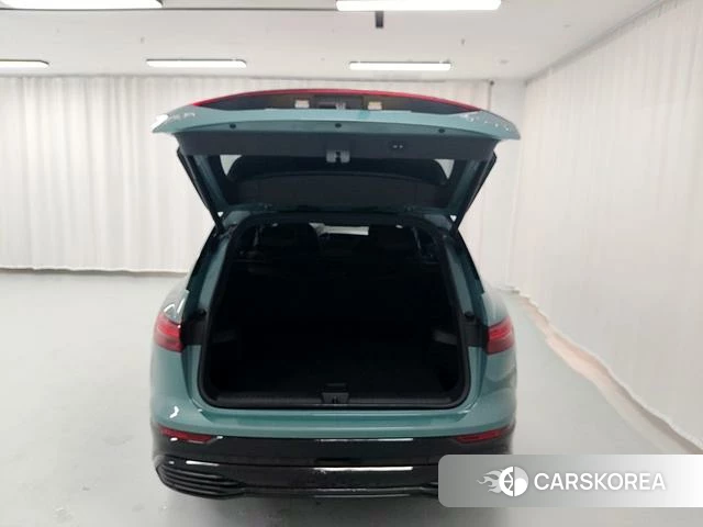 Audi Q5 e-tron id 4229209 из Китая 7