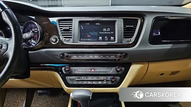 Kia The New Carnival id 3583502 из Кореи 7