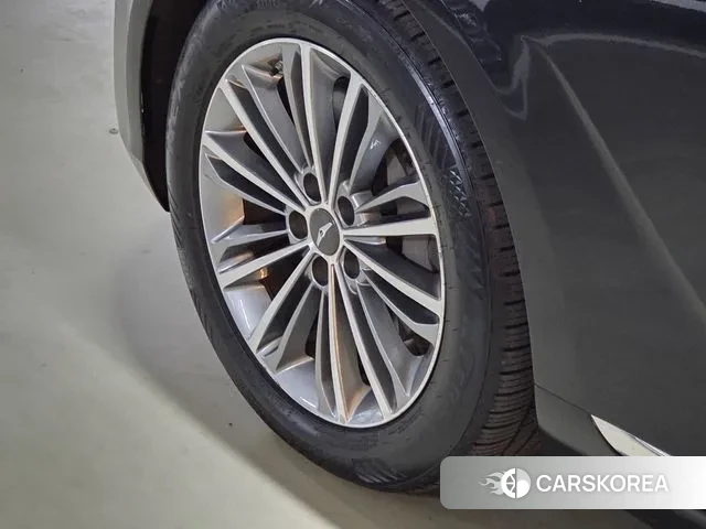 Genesis EQ900 id 3599220 из Кореи 7