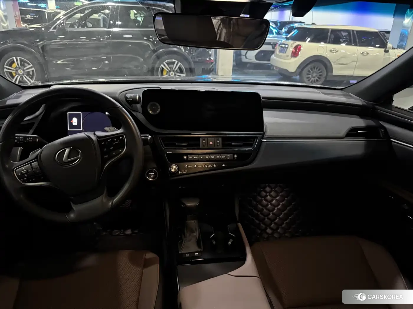 Lexus ES id 4570468 из Китая 7