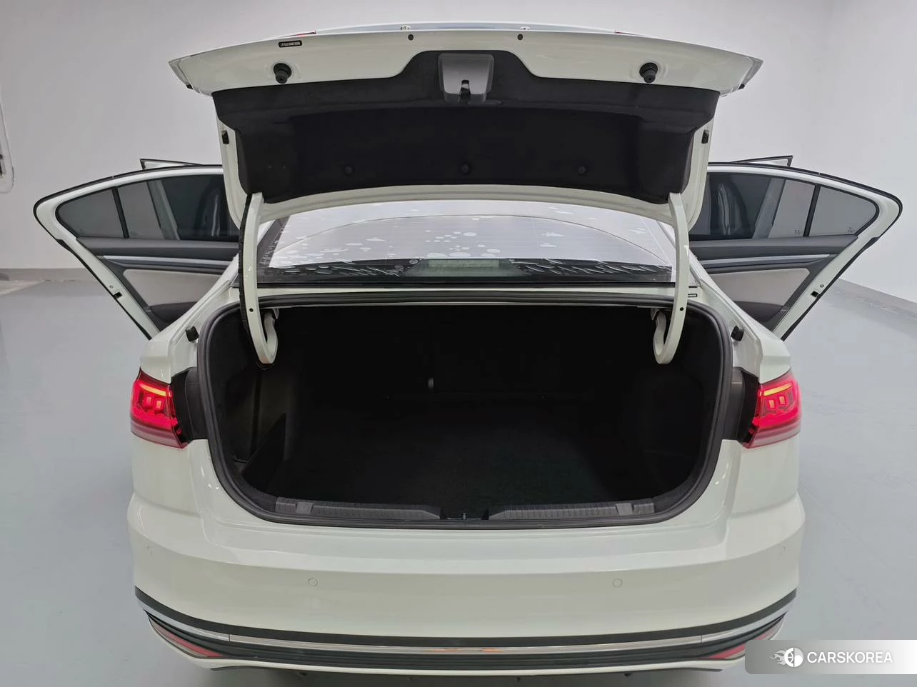 Volkswagen Bora id 4514876 из Китая 7