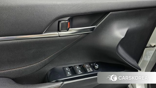 Toyota Camry (XV70) id 3894245 из Кореи 7