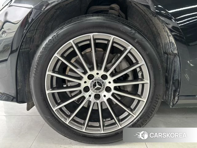 Mercedes-Benz E-class id 4265227 из Китая 7