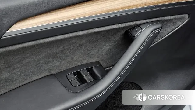 Tesla Model Y id 3359545 из Кореи 7