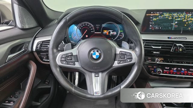 BMW 5 Series (G30) id 4581840 из Кореи 7