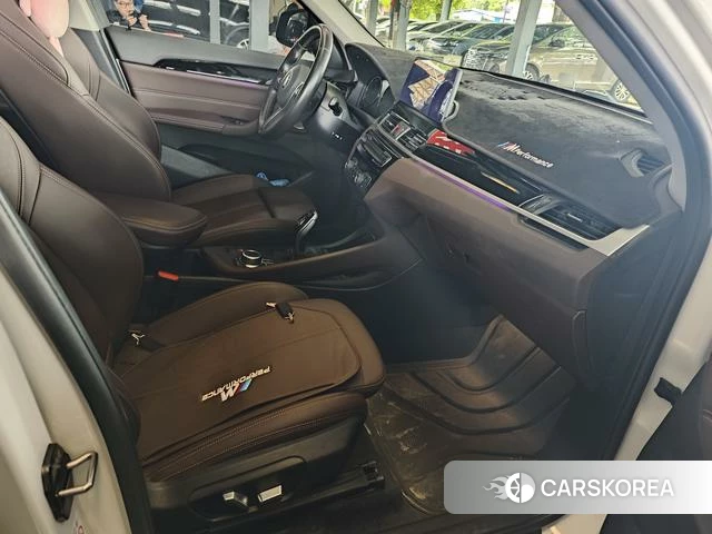 BMW X1 id 4290230 из Китая 7