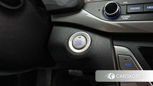 Hyundai Avante AD id 4520875 из Кореи 7
