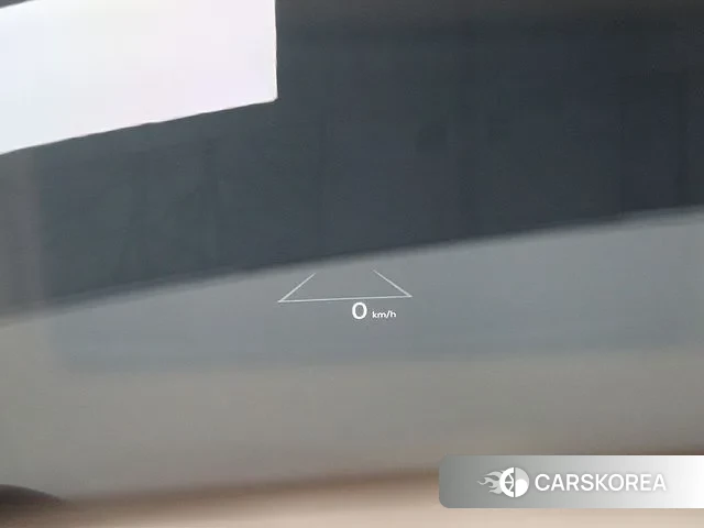 Hyundai Grandeur (GN7) id 3659539 из Кореи 7