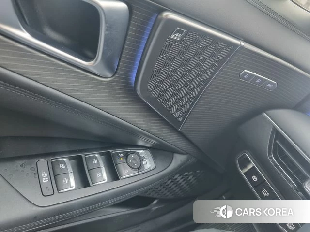 Kia The New K8 Hybrid id 3889188 из Кореи 7