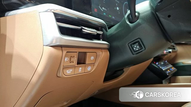 Hyundai Grandeur Hybrid (GN7) id 4360952 из Кореи 7