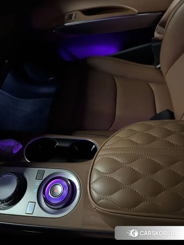 Genesis GV70 id 3388843 из Кореи 7