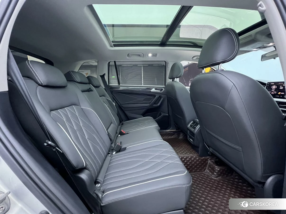 Volkswagen Tiguan L id 4486237 из Китая 7
