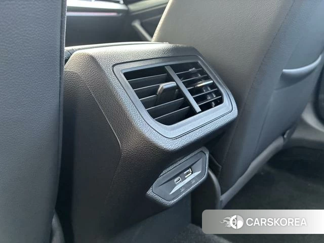 Volkswagen Lavida id 4235671 из Китая 7