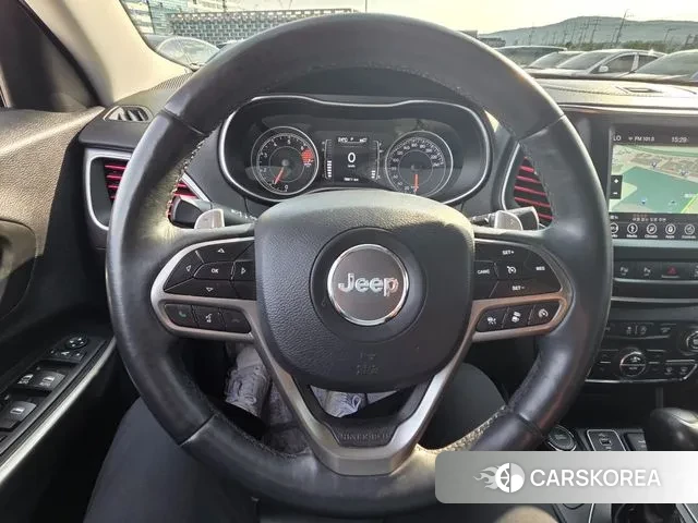 Jeep Cherokee (KL) id 3259276 из Кореи 7