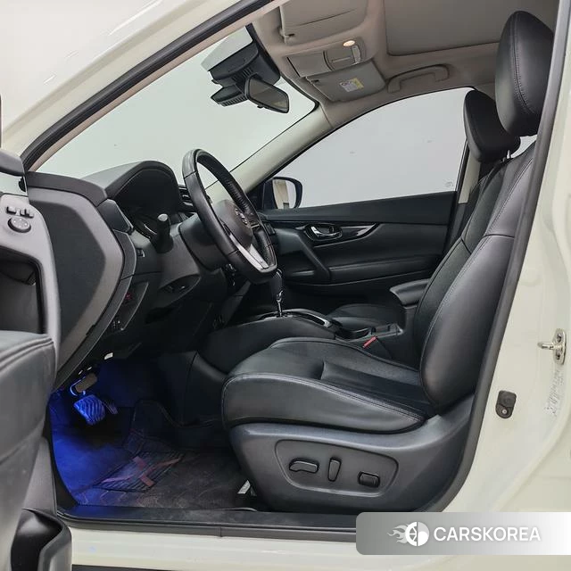 Nissan Qijun id 4214553 из Китая 7