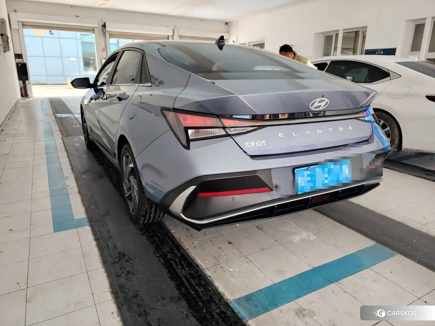 Hyundai Elantra id 4514295 из Китая 7