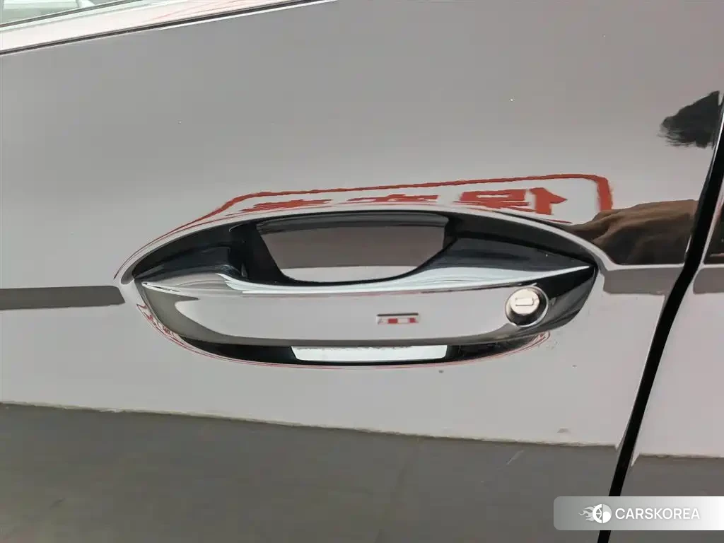 Volkswagen Magotan id 4553930 из Китая 7