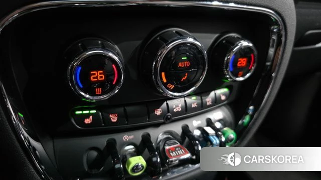 Mini Cooper Clubman id 3826763 из Кореи 7