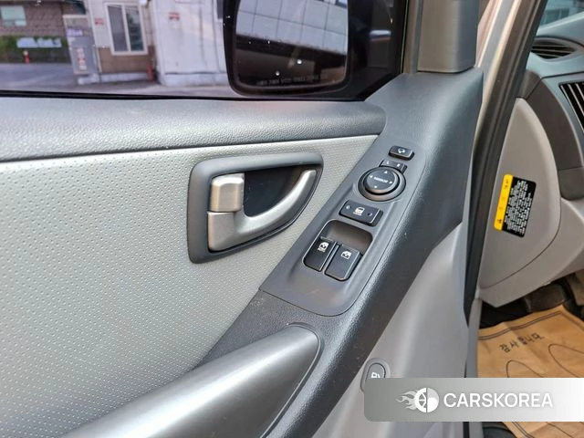 Hyundai The New Grand Starex id 4937789 из Кореи 7