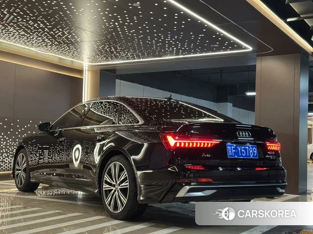 Audi A6L id 3913654 из Китая 7