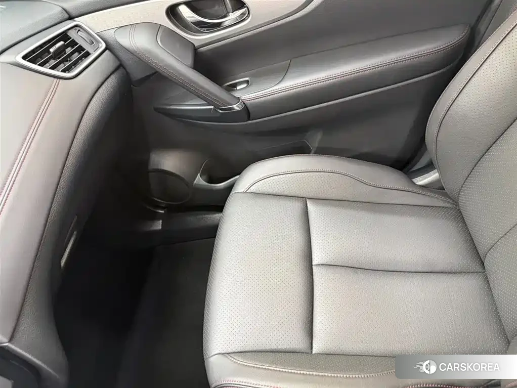 Nissan Qashqai id 4546353 из Китая 7