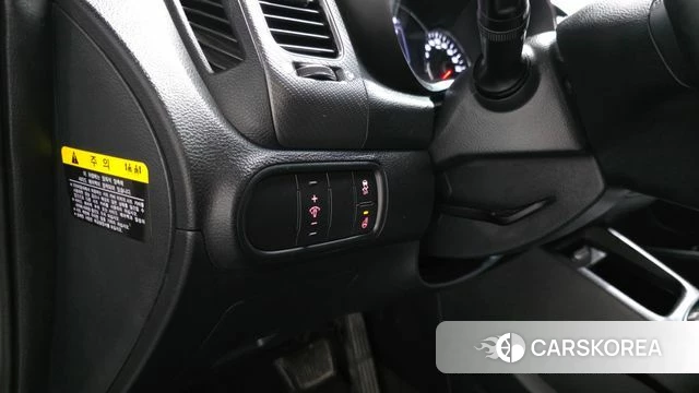 Kia The New K3 id 3867559 из Кореи 7