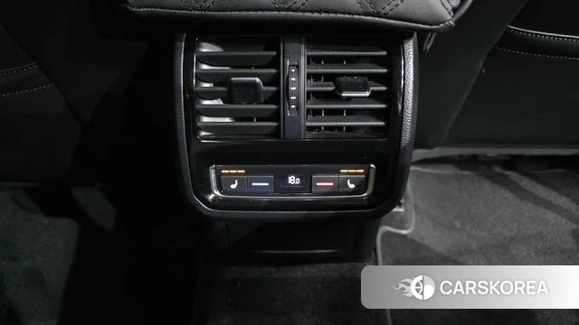 Volkswagen Passat GT (B8) id 3954453 из Кореи 7