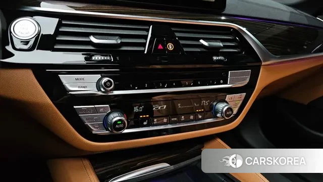 BMW 5 Series (G30) id 3493535 из Кореи 7