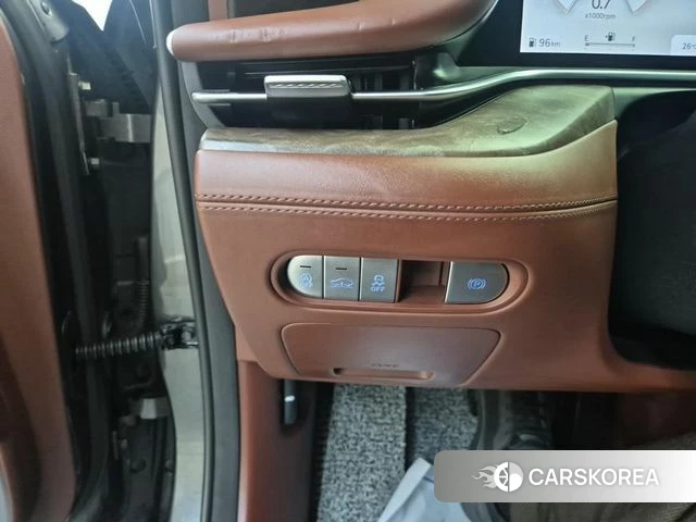 Genesis G90 (RS4) id 4641155 из Кореи 7