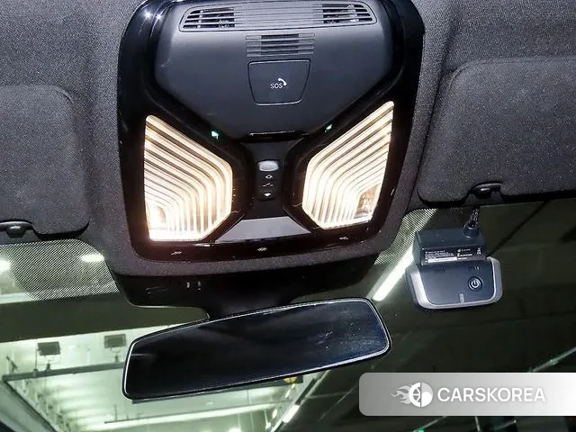 BMW 5 Series (G30) id 3384961 из Кореи 7