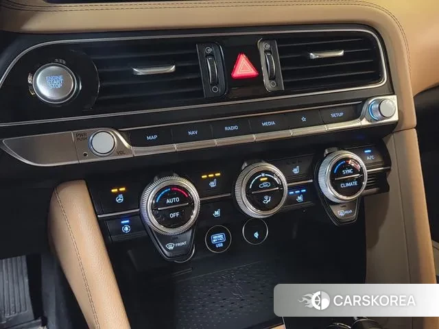 Genesis The New G70 id 3028314 из Кореи 7