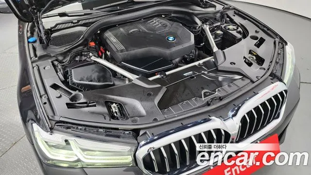 BMW 5 Series (G30) id 2681619 из Кореи 7