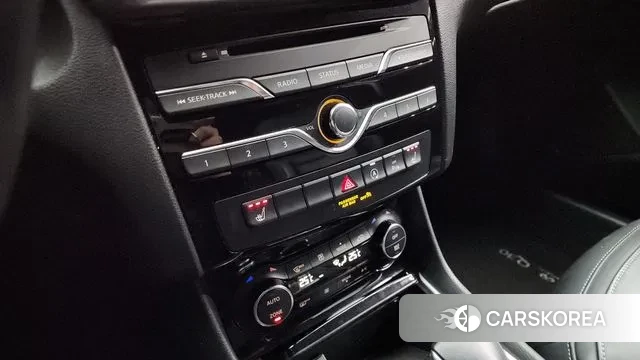 Infiniti Q30 id 3526065 из Кореи 7