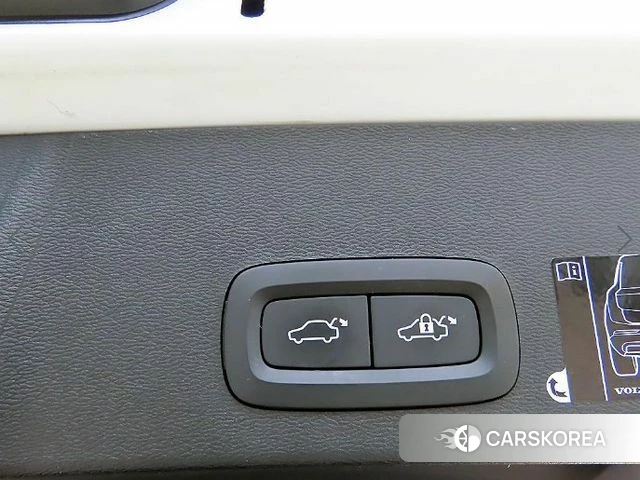 Volvo XC40 id 4794771 из Кореи 7