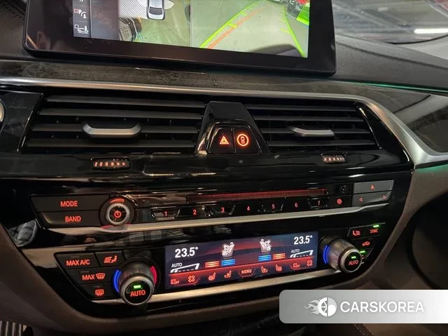 BMW 5 Series (G30) id 3732878 из Кореи 7