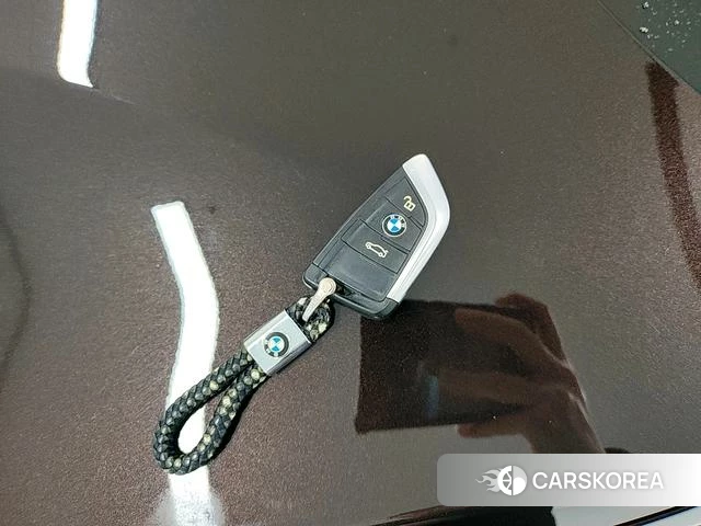 BMW X1 PHEV id 4213117 из Китая 7